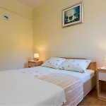 Amazing Home In Gruda Dom wakacyjny Gruda