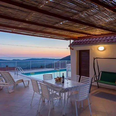 Amazing Home In Gruda